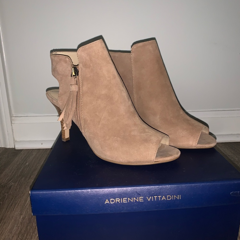 Adrienne Vittadini Heels